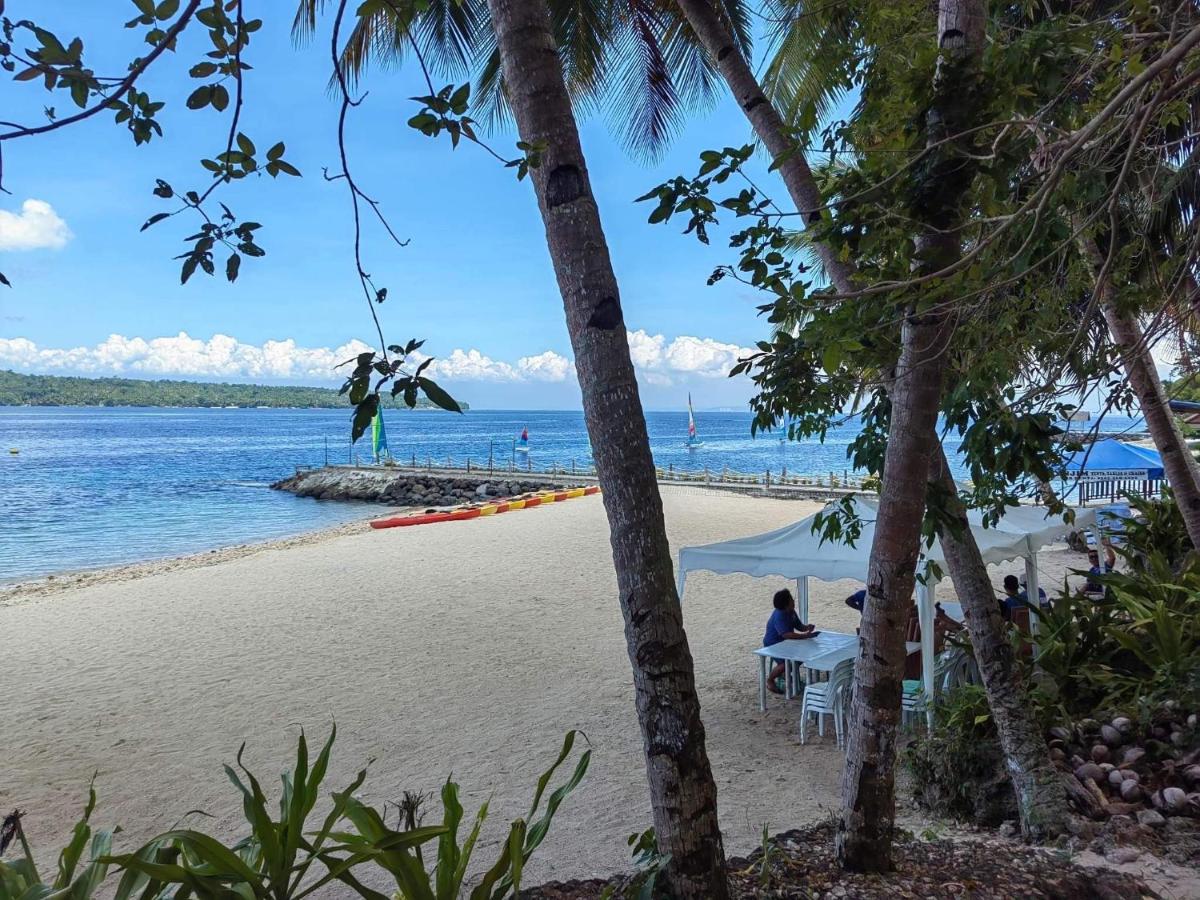 Samal Island Kembali Condo Resort - Housity