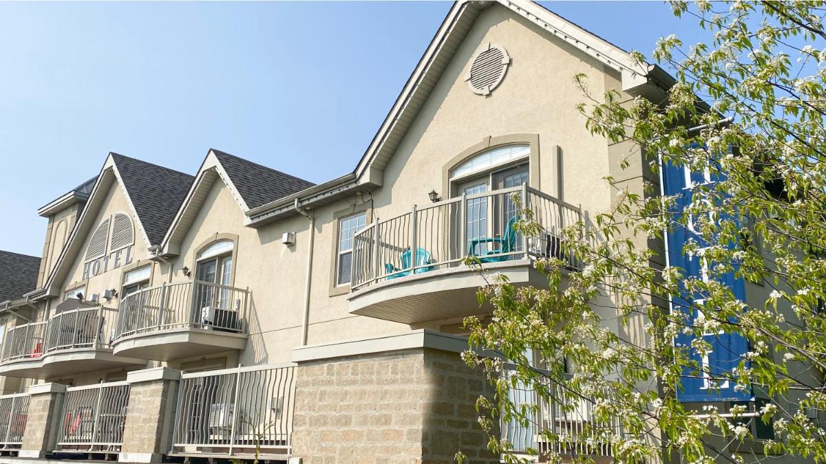 Charming studio with kitchen St-Sauveur - Housity