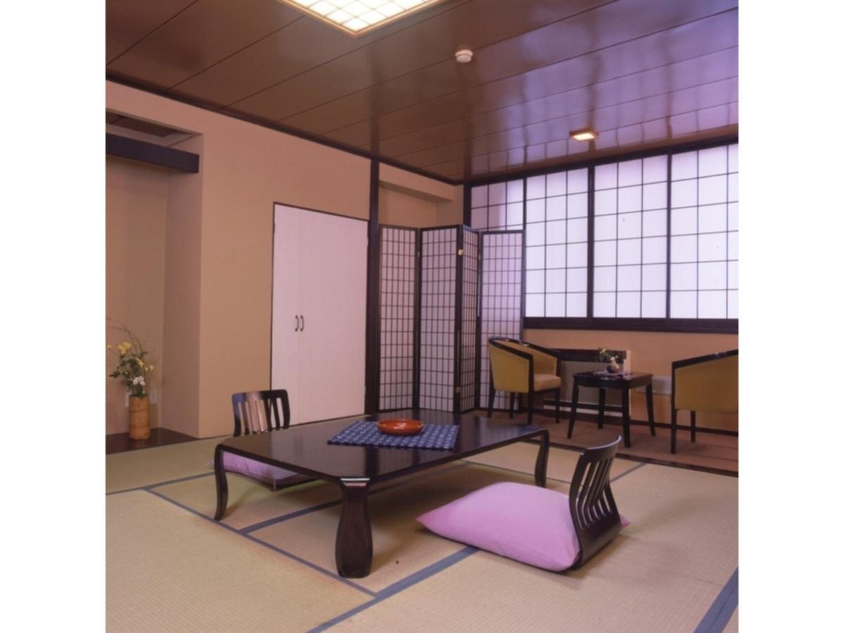 Ikaho Onsen Sanyo Hotel - Vacation STAY 26406v - Housity