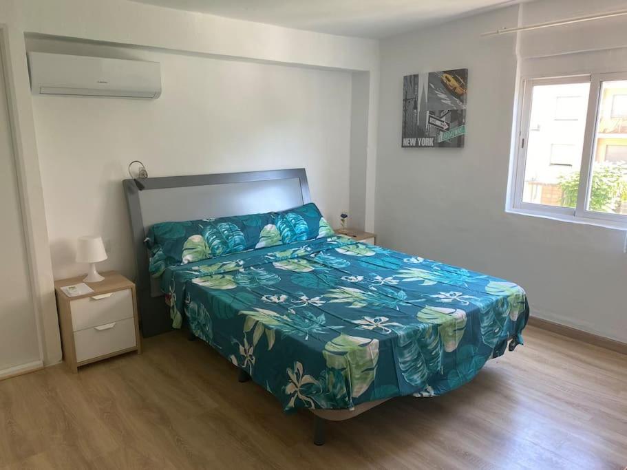 Beautiful Centric Townhouse - Housity