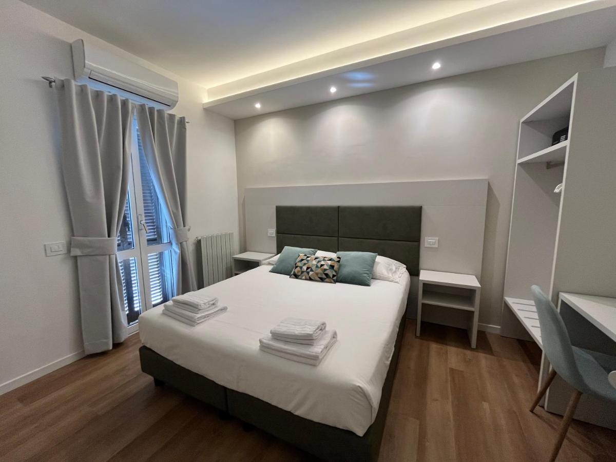 Levar Del Sole - Housity