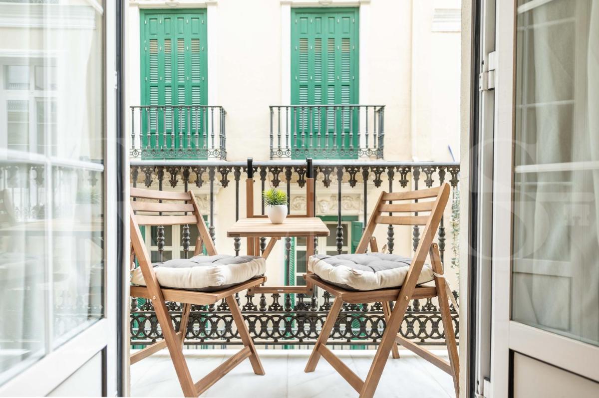 Comfortable apartment with balcony - Center - Housity