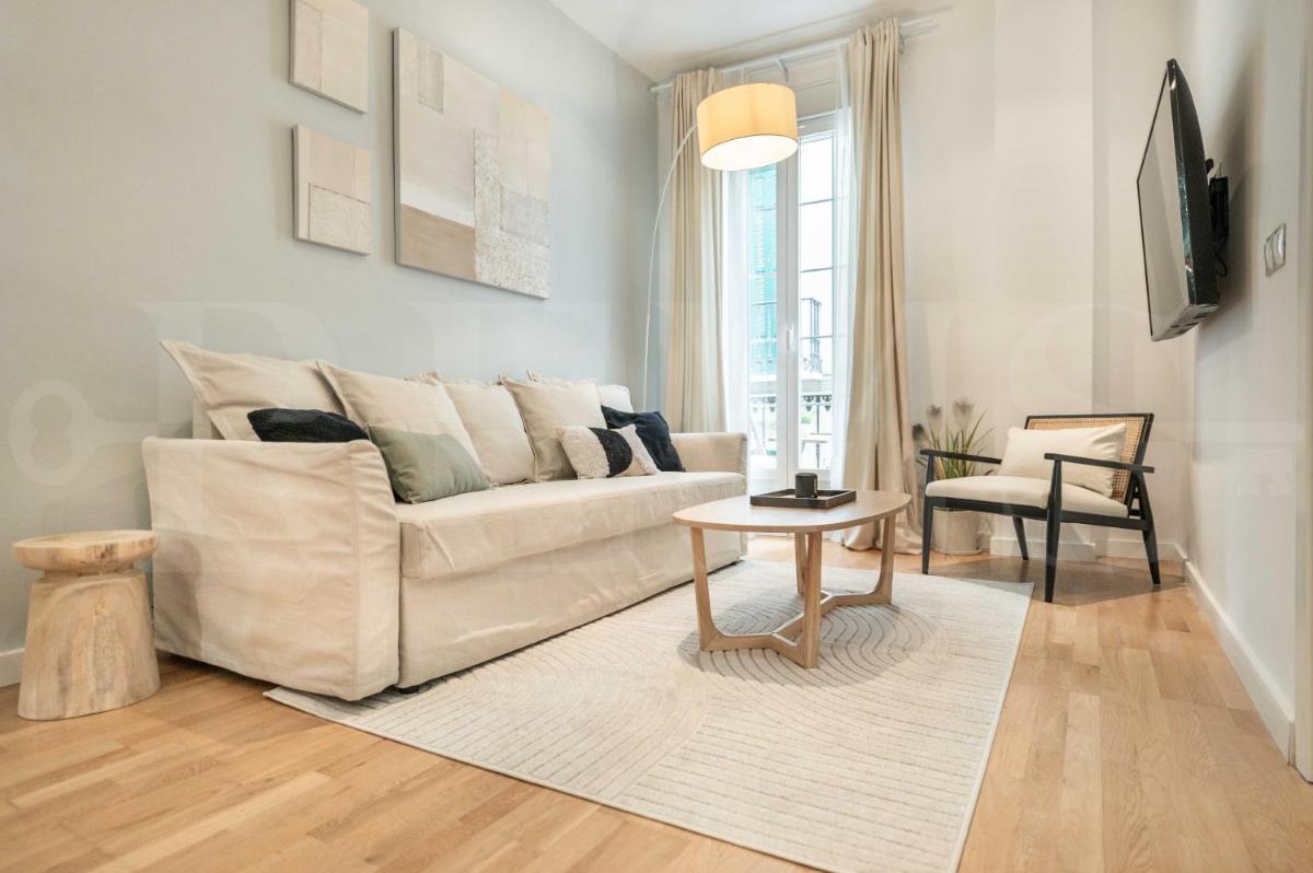 Comfortable apartment with balcony - Center - Housity