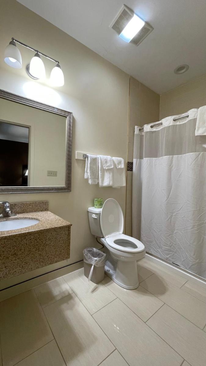 Whitney Inn & Suites - Housity