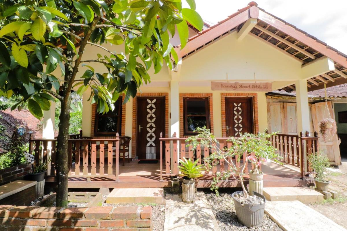 Penginapan Widodo Syariah Borobudur - Housity