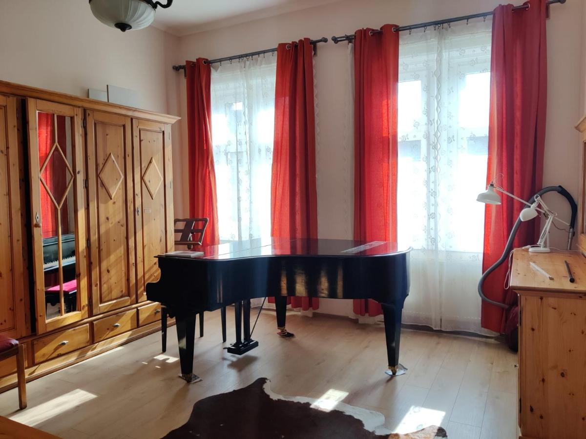 Matyas House in the City Center - Housity