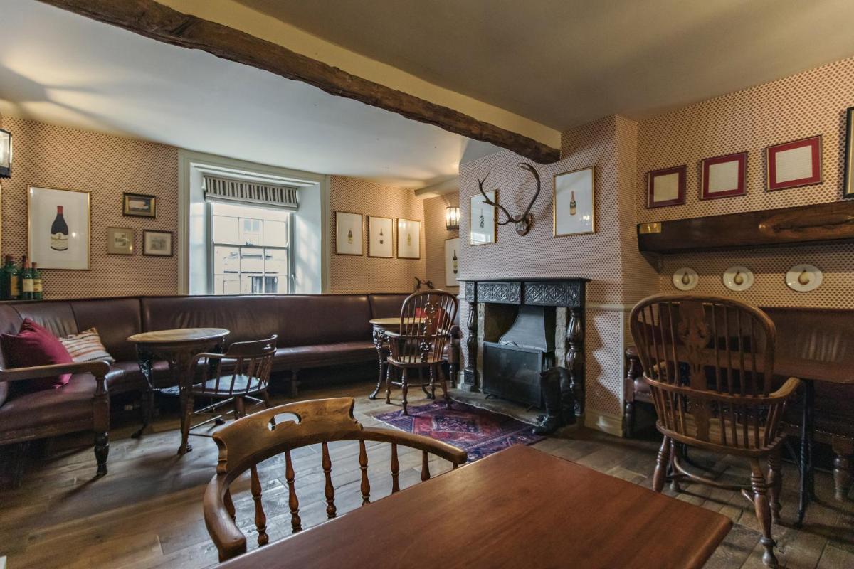 The White Swan Inn - Housity