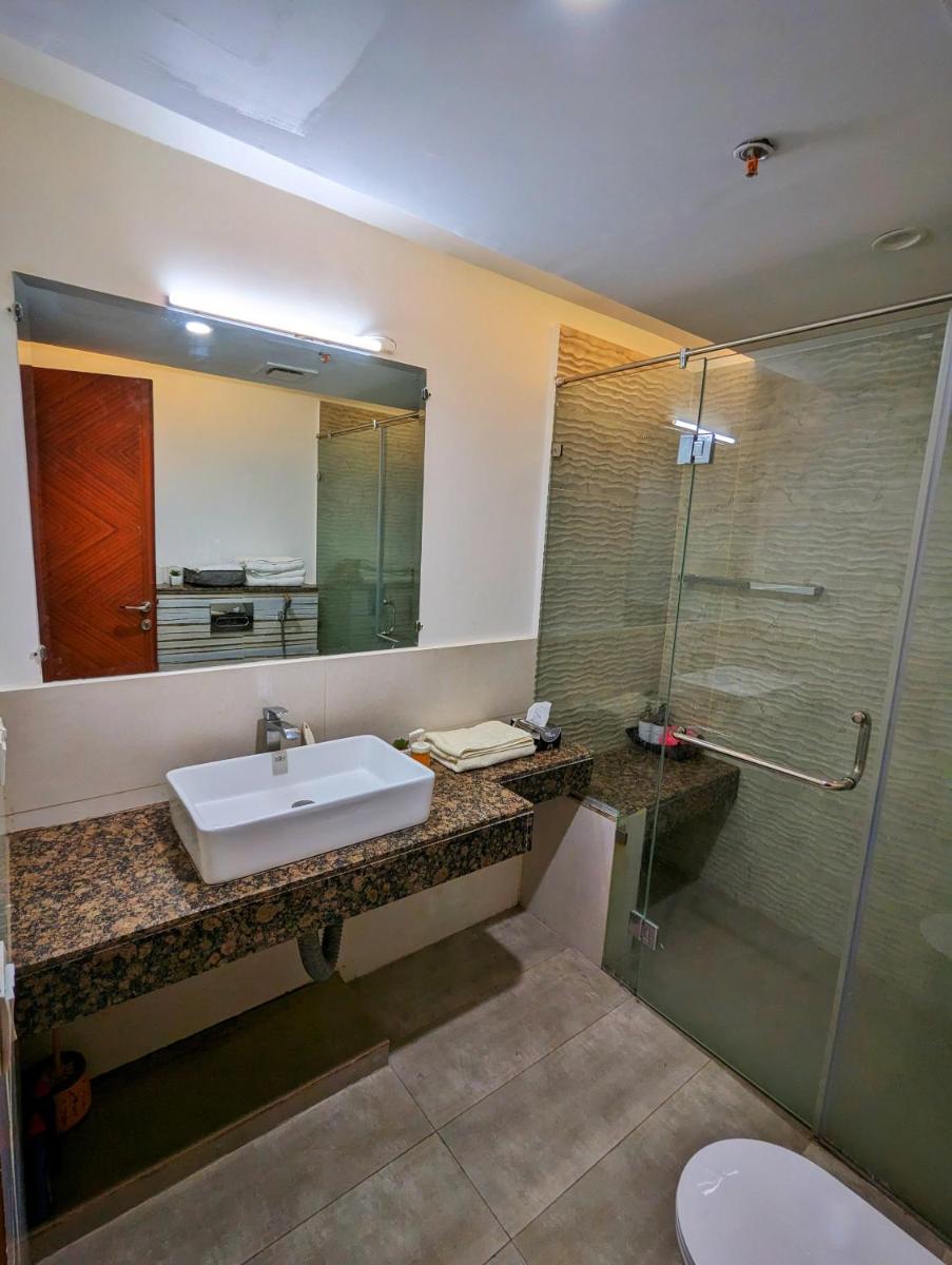 Suitetrails - Sunset View One-Bed Apartment