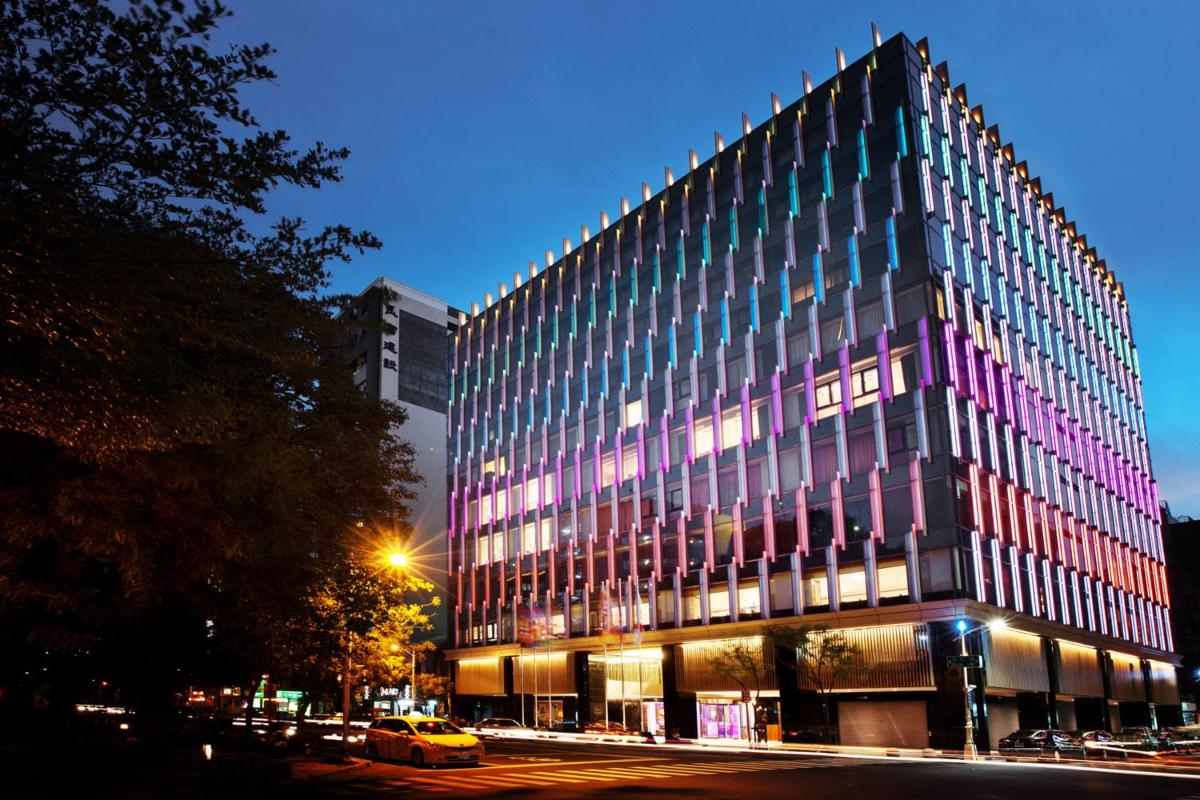 Kaohsiung Chateau de Chine Hotel - Hizvo