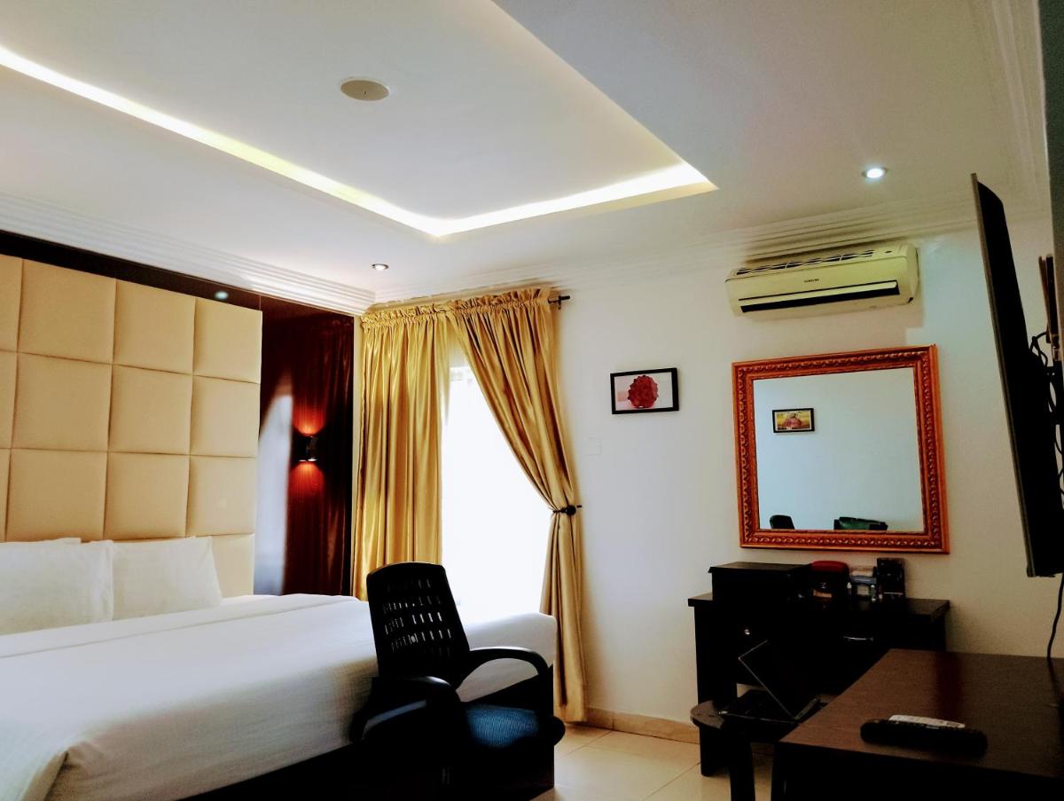 Brickland Residence - Housity