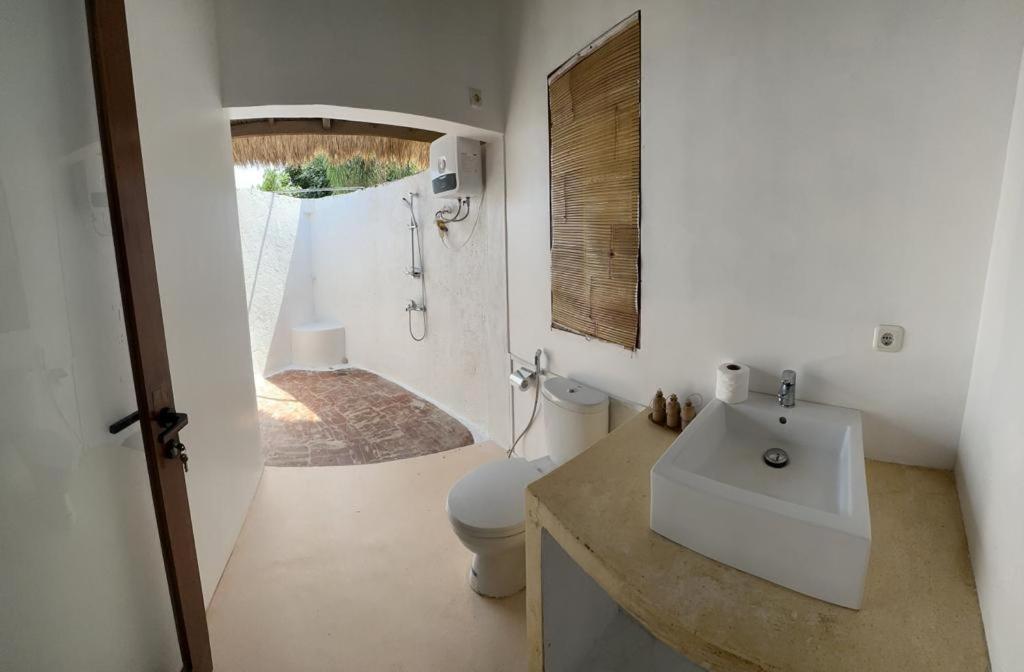 Suitetrails - Khabita Beach Resort