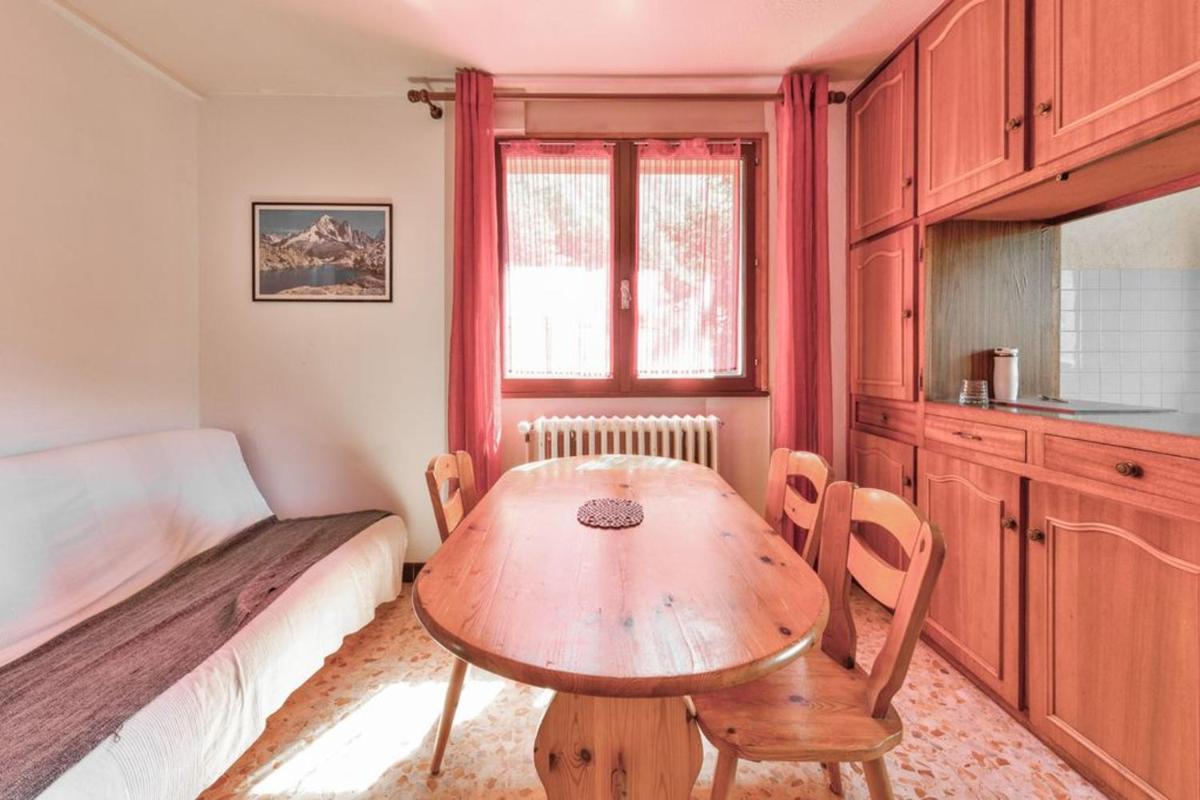 Appartement de 2 chambres avec balcon amenage et wifi a Courchevel a 6 km des pistes - Housity