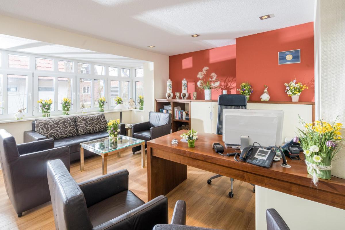 Suitenhotel Idyll Heckenrose - Housity