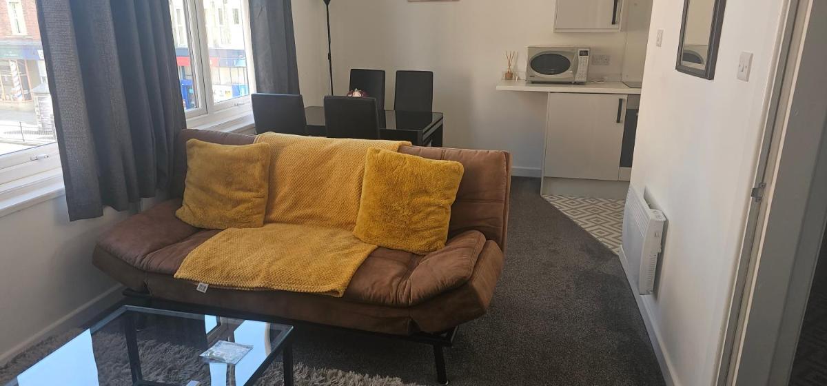 Valor Apartments - Housity