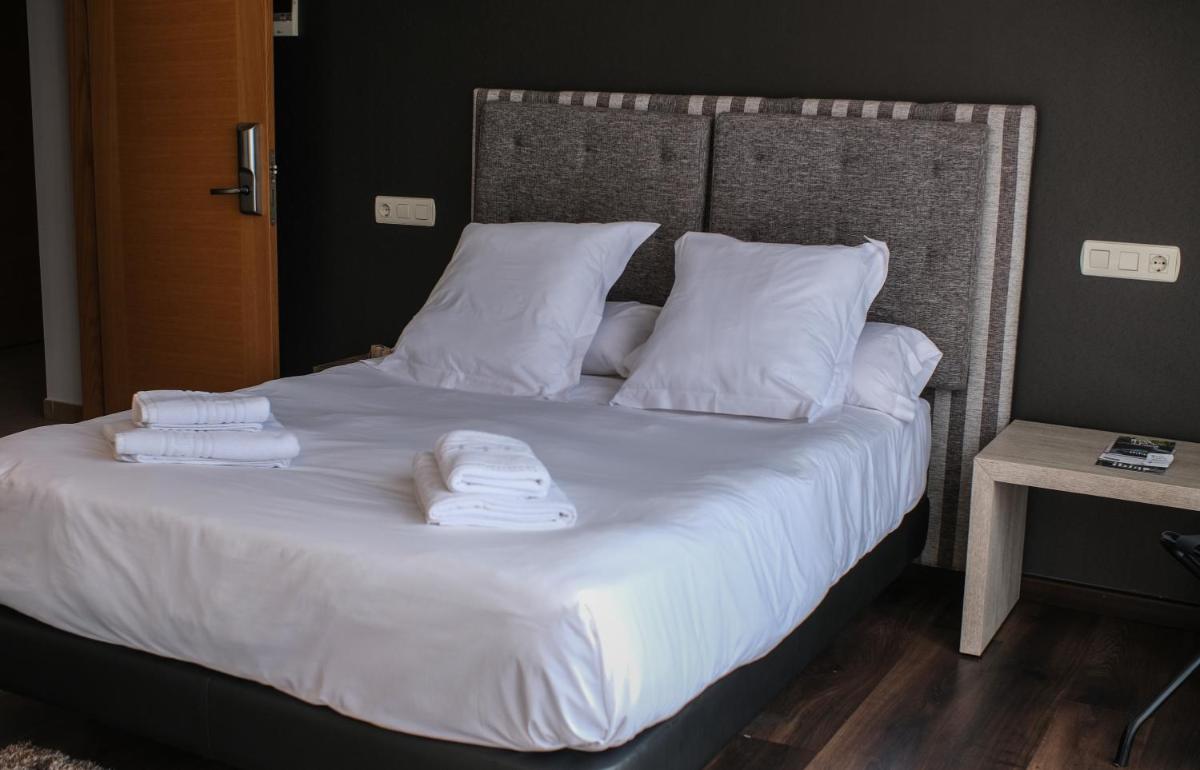 HOTEL RURAL TIXILEIRO-CECOS - Housity