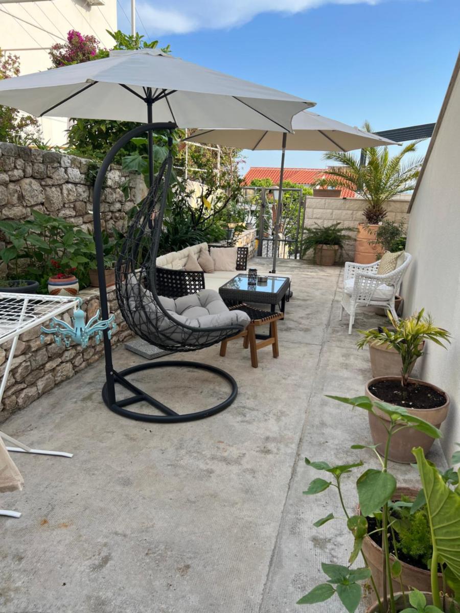 Apartments Jakov and Antonia - Housity