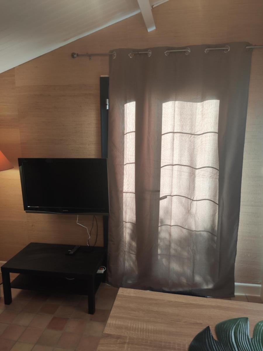 Ravissante suite avec parking privé - Housity