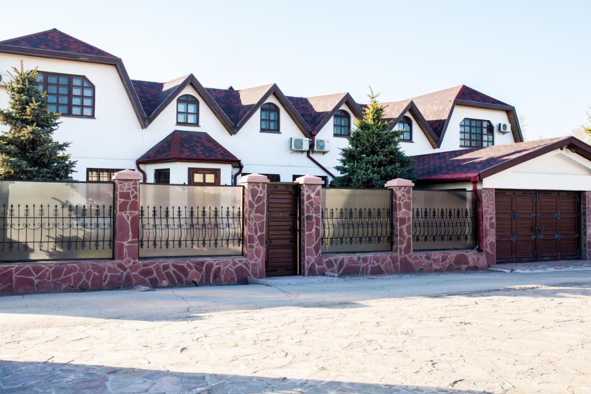 Hotel Miss Mari - Housity