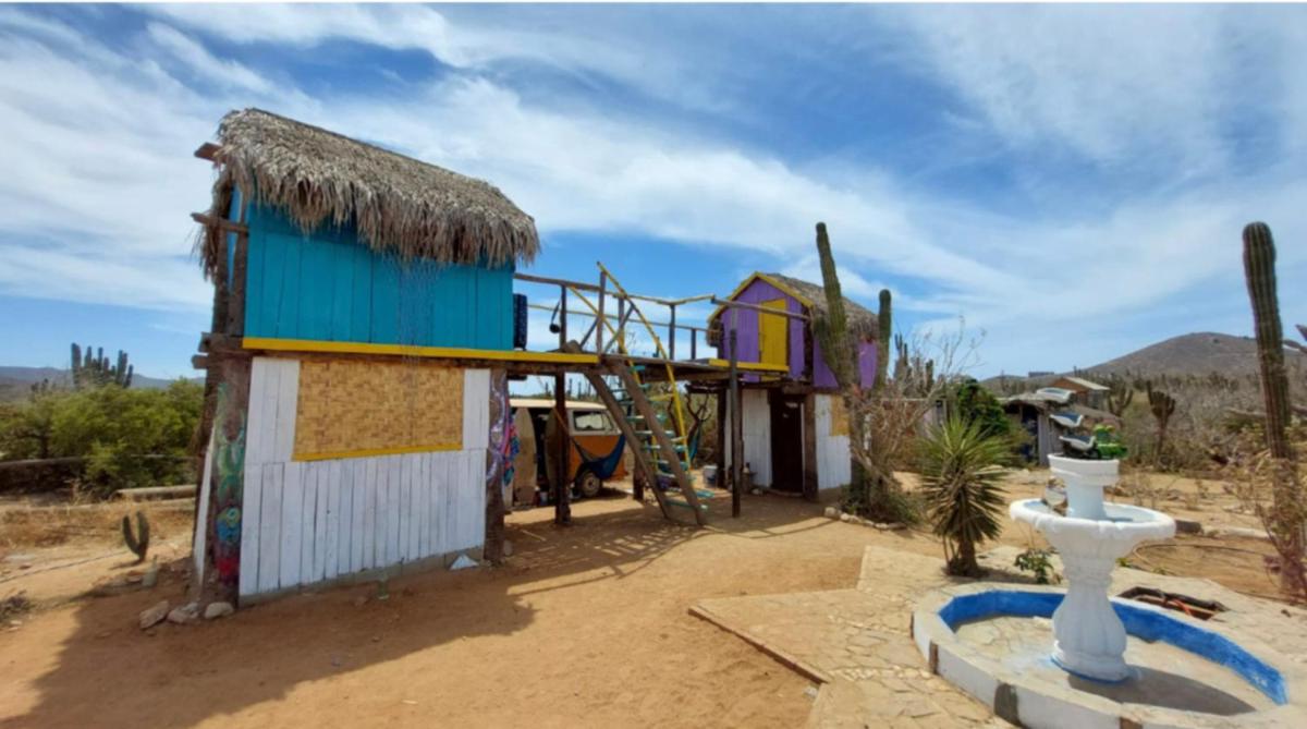 Tree House at Espacio Amor - Housity