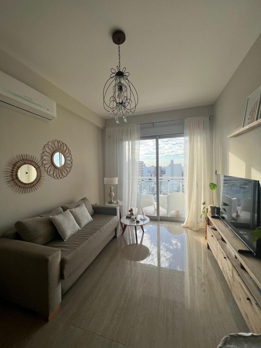 Departamento moderno con vistas al rio Paraná. - Hizvo