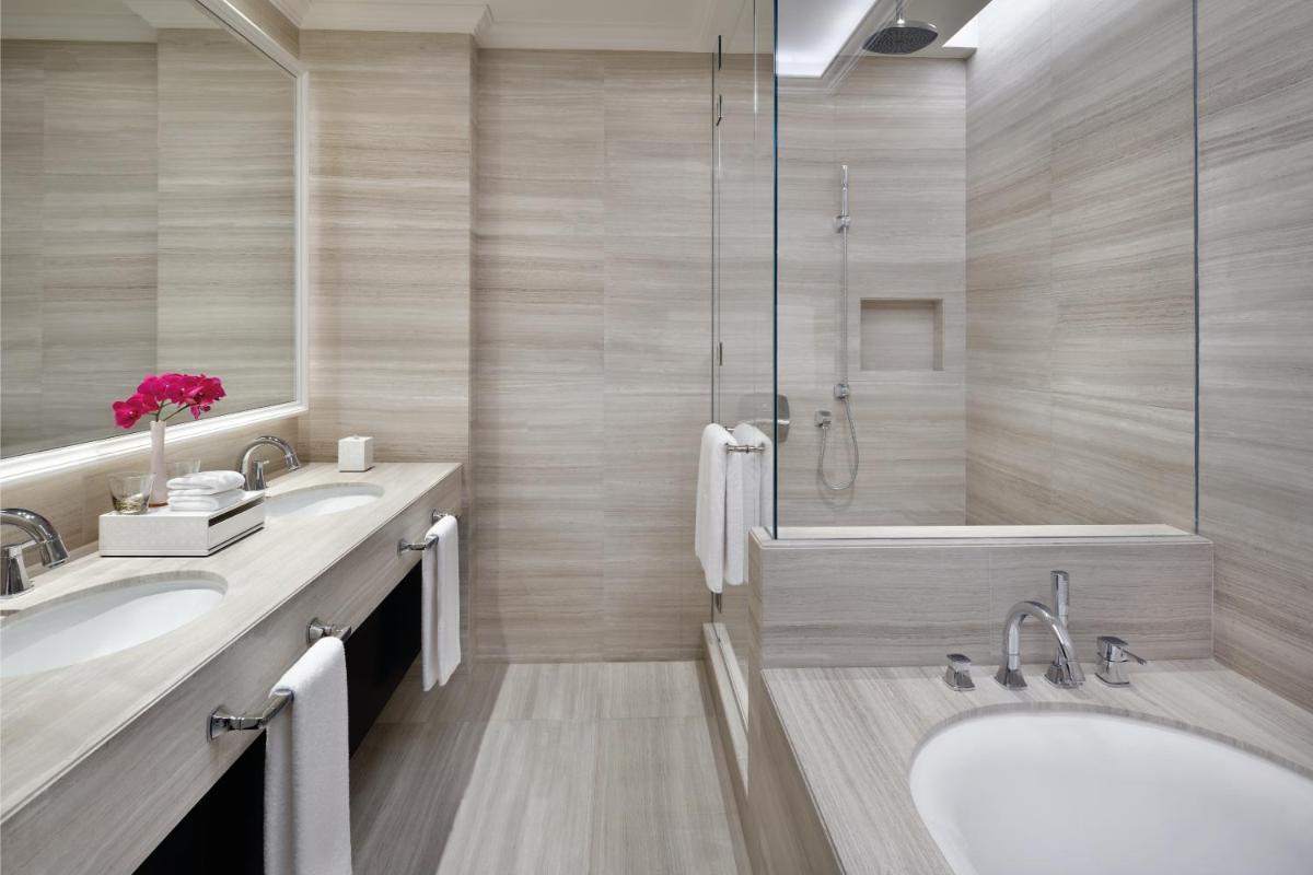 Address Dubai Mall - Housity