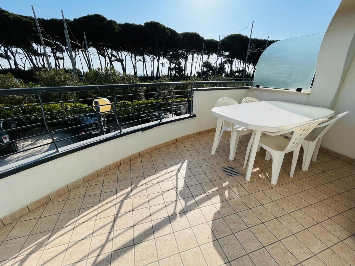 Trilocale Fronte Mare Pineto - Housity