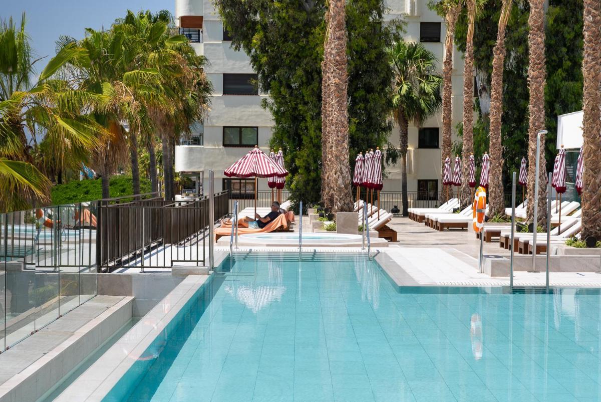 Piscina en o cerca de El Fuerte Marbella