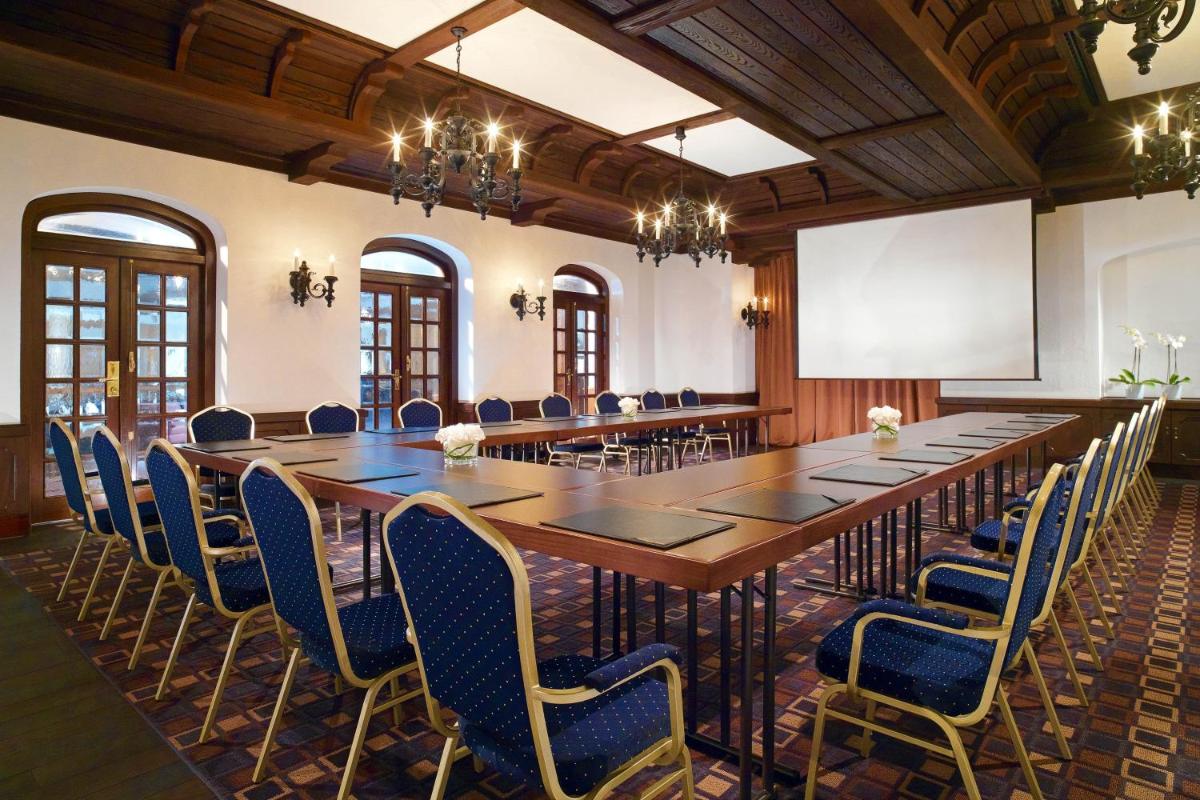 Der Geschäftsbereich oder Konferenzraum in der Unterkunft The Westin Grand Berlin