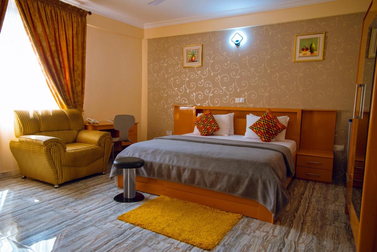 Exotic Palace Hotel - Housity