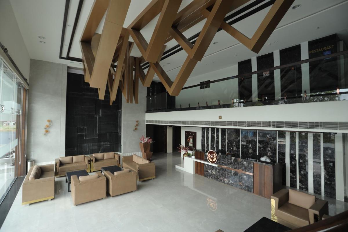 Ratnapriya hotel and resort - Housity