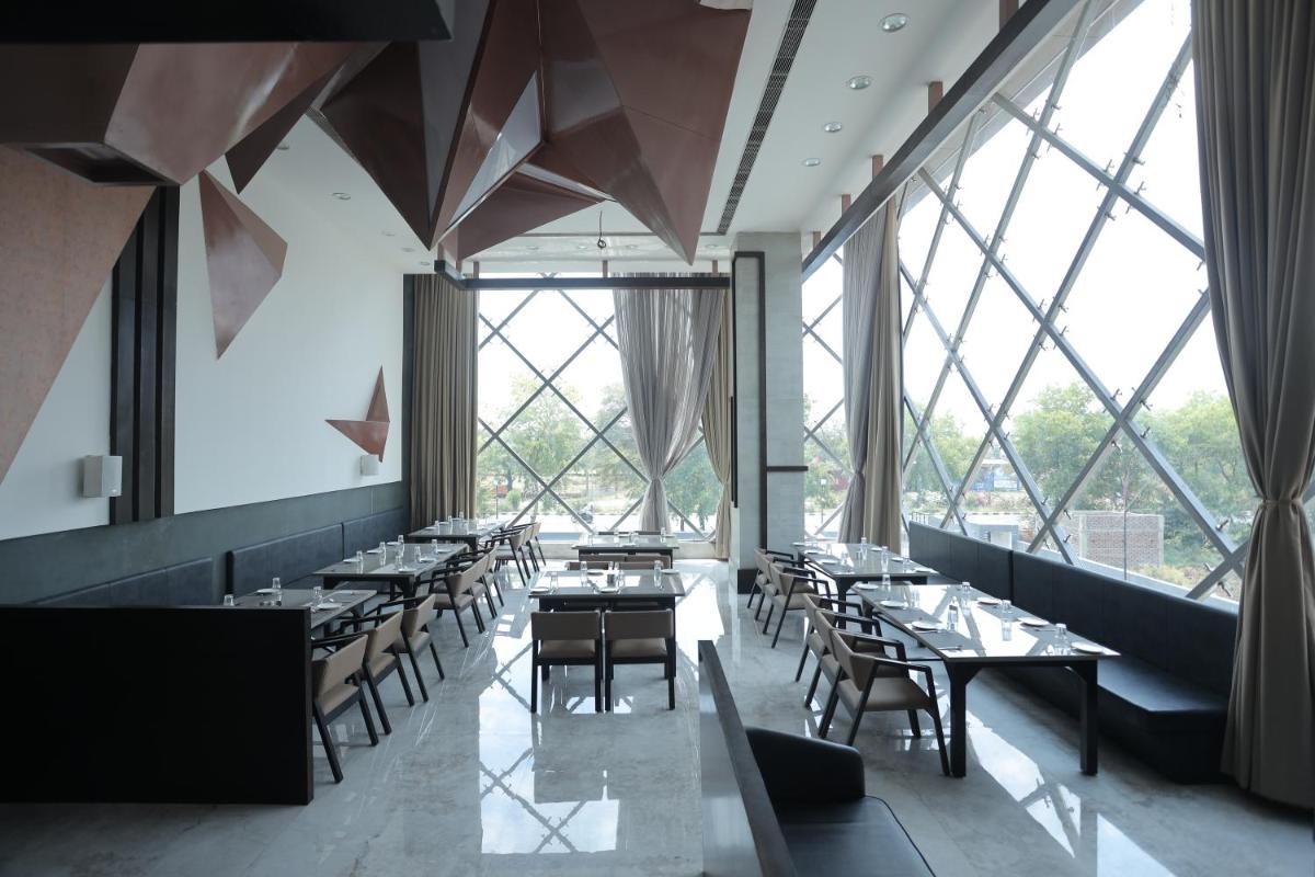 Ratnapriya hotel and resort - Housity