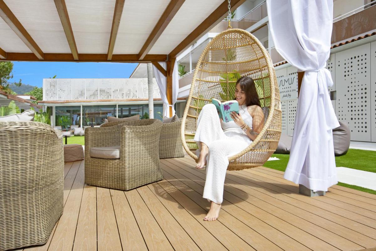 Clientes alojados en Sumus Hotel Monteplaya & SPA 4Sup - Adults Only