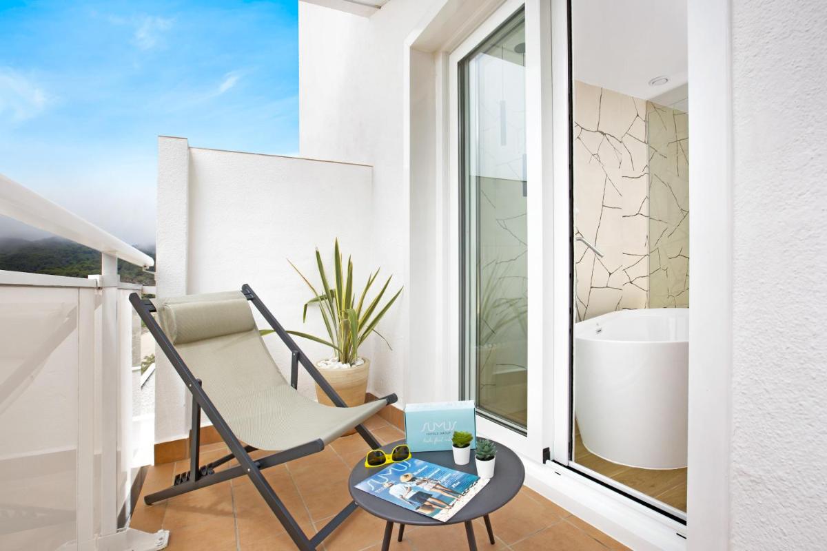 Un balcón o terraza de Sumus Hotel Monteplaya & SPA 4Sup - Adults Only