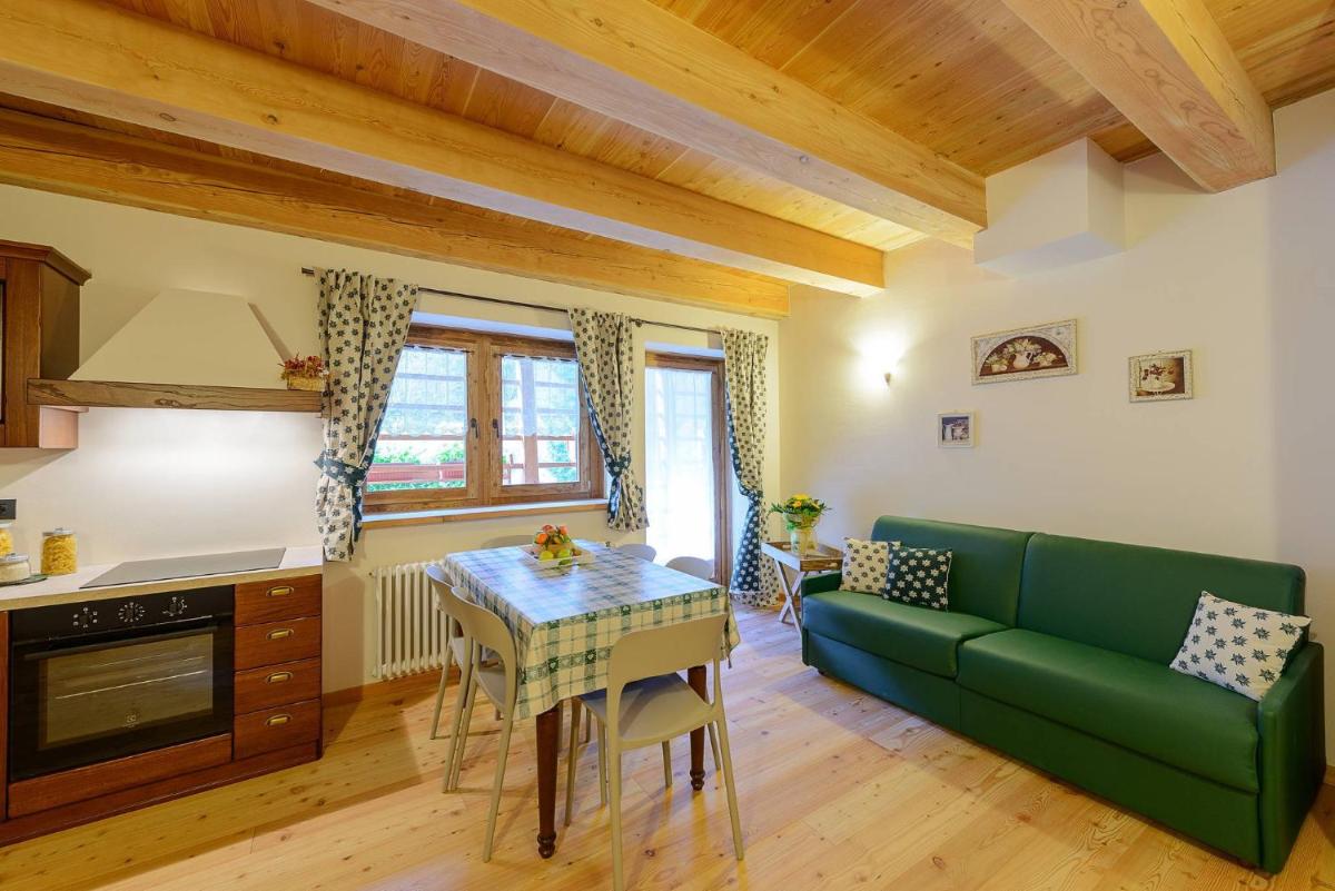 Baite Rosa - Housity