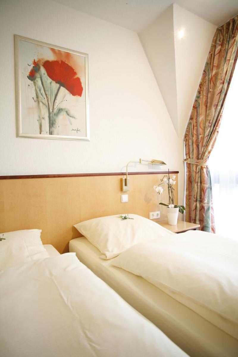 Hotel St. Pierre - Housity