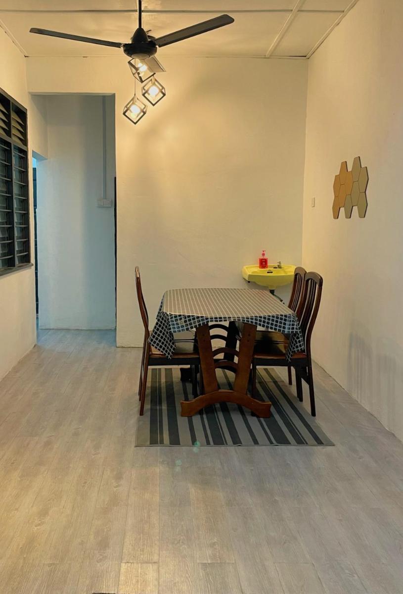 RH Homestay Mentakab-Temerloh. - Housity