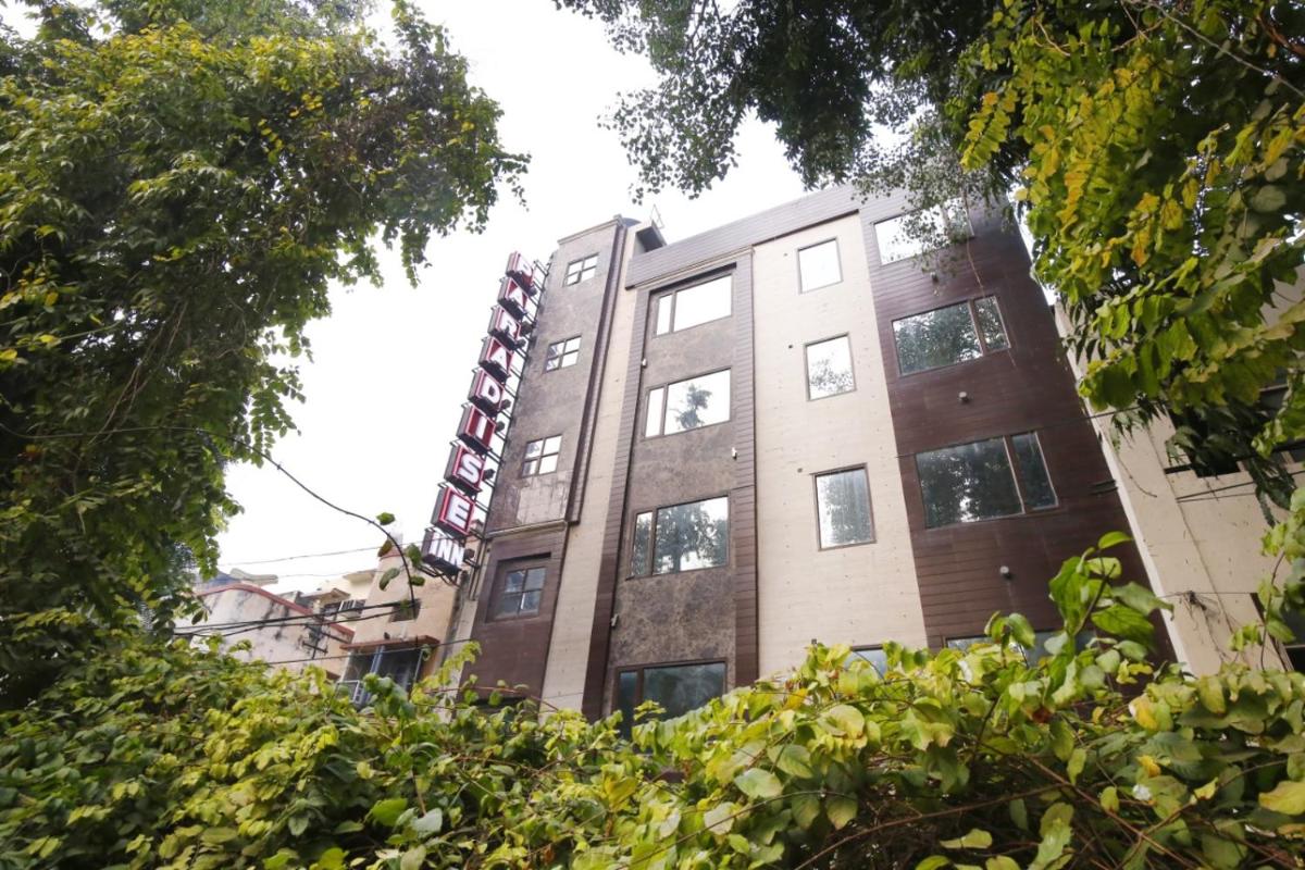Hotel Paradise Inn-A Boutique Hotel Delhi - Housity