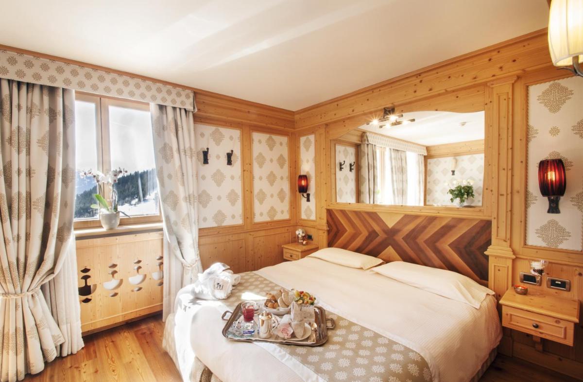 Cristal Palace Hotel - Housity