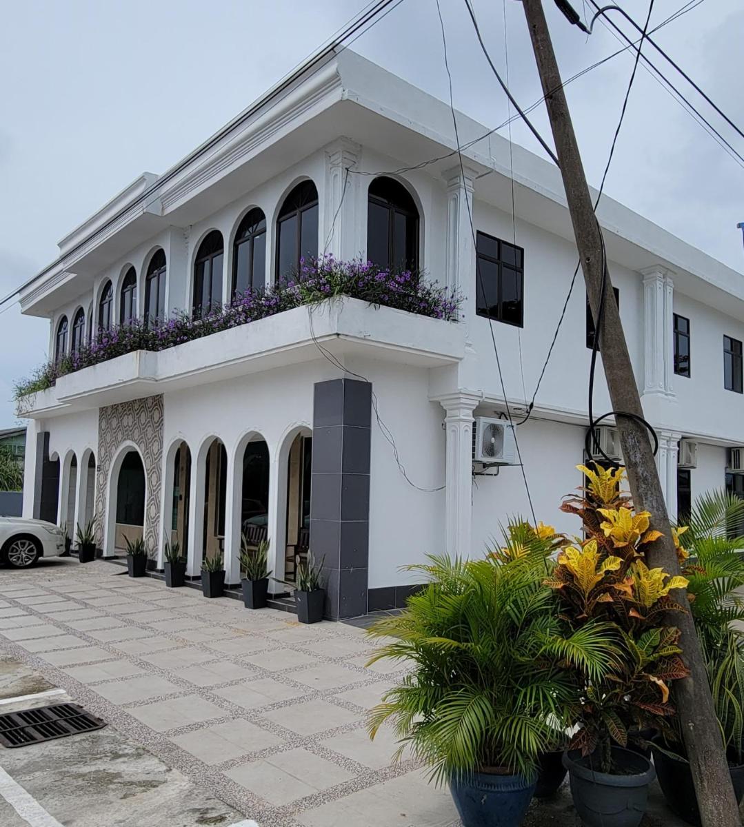HOTEL SHAFURA 3 - Housity
