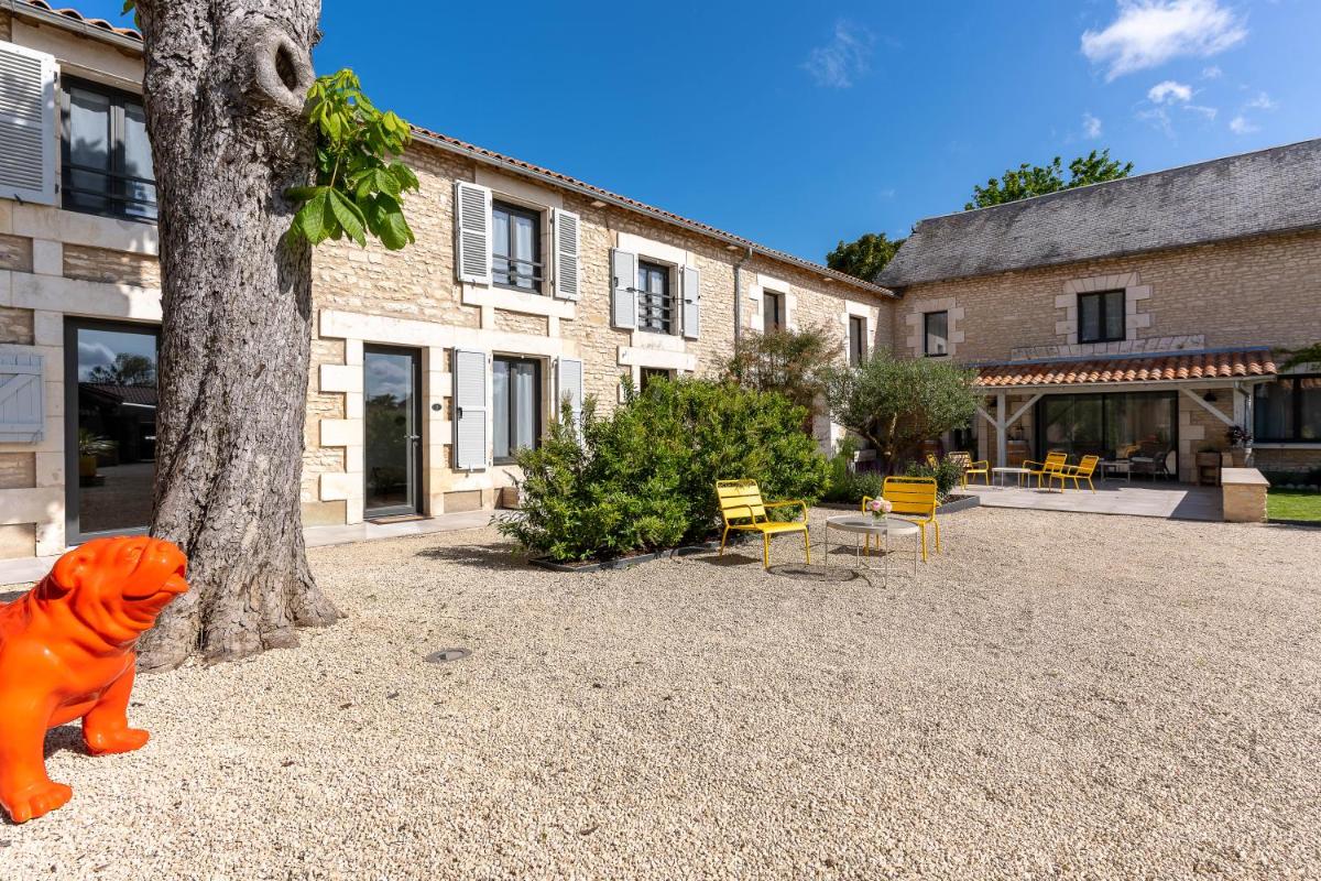 AU LOGIS DE BELLEFOIS - Chambres d'hôtes - Housity
