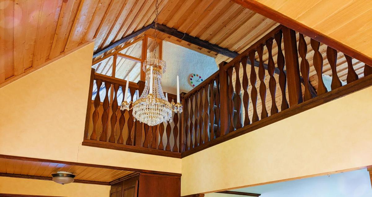 Big GardenVilla - Housity