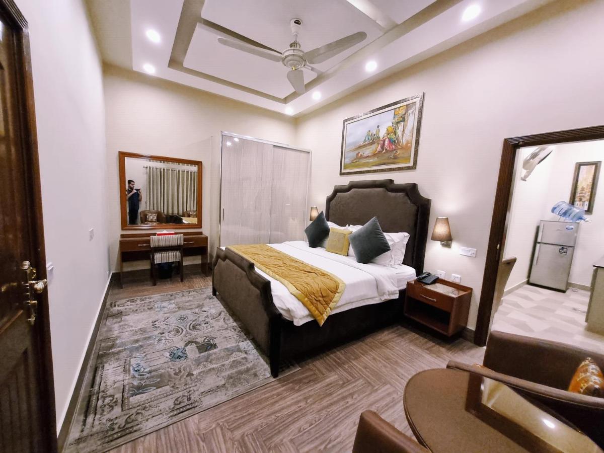 Hayyat Luxury Apartments - Housity