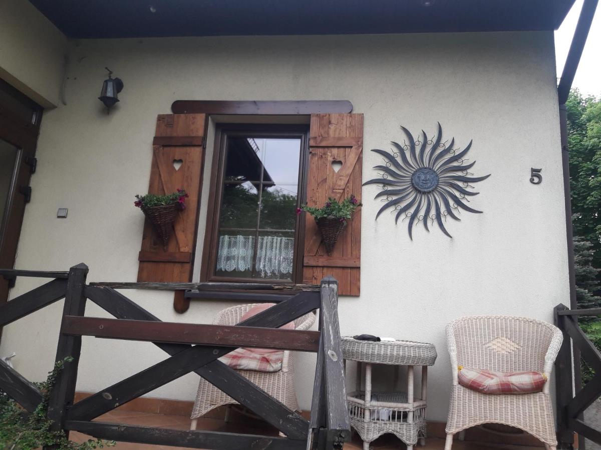 Jurajskie Zacisze - Housity