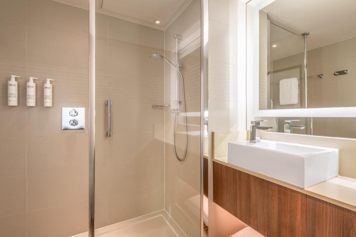 Courtyard by Marriott Cologne - Hizvo