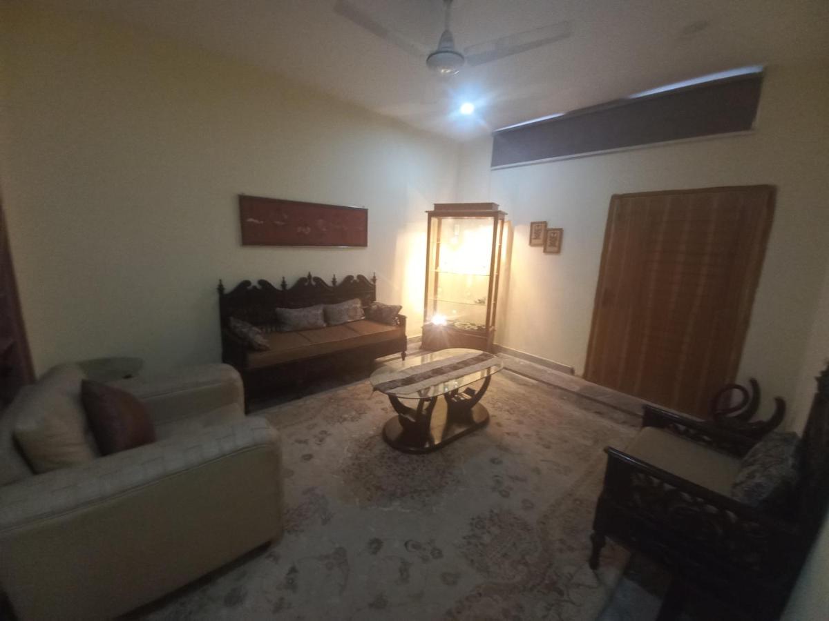 Bed and Breakfast - Housity