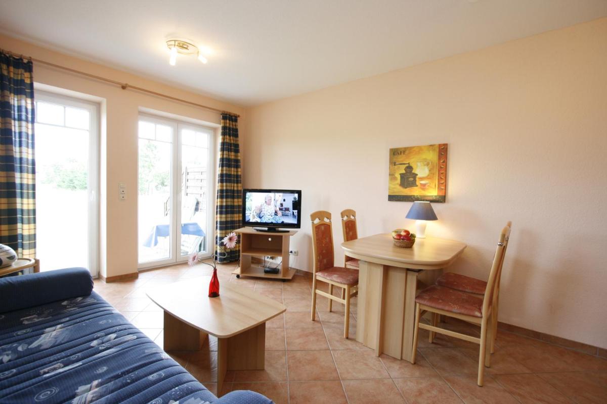 Villa Arosa Ostseetraum - Housity