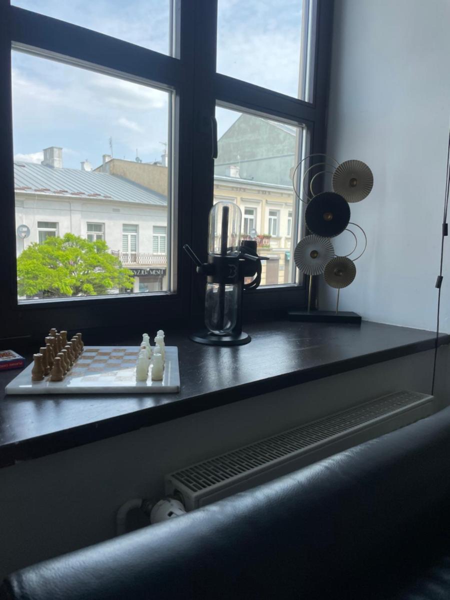 Apartament w Centrum z widokiem na Studnię 102m2 - Housity