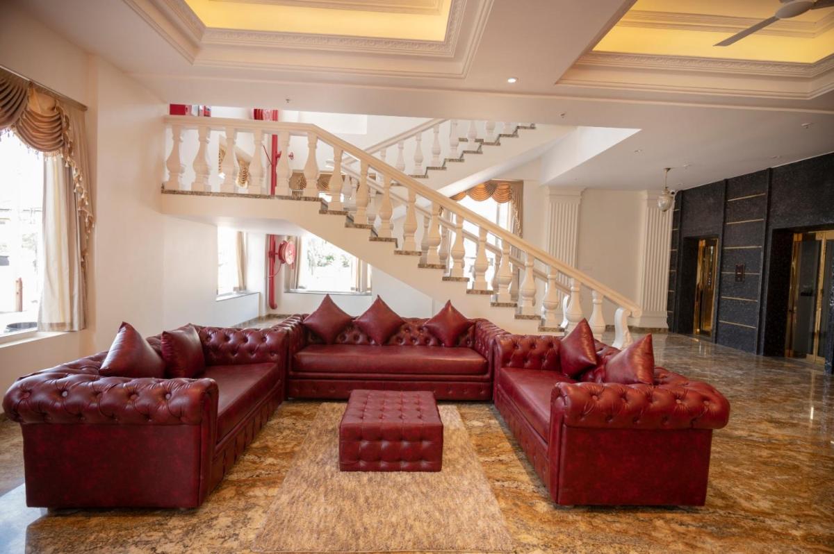 Hotel Utsav Square - Housity