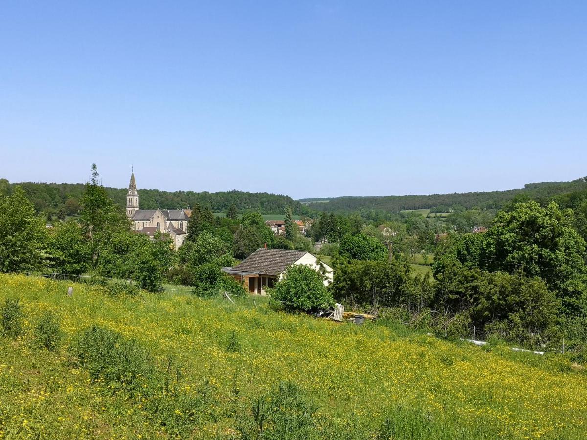 Belle vue au coeur de la verdure - Housity
