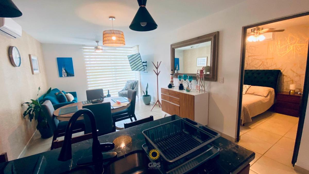 Almar 303 en Cerritos cerca de la playa! - Housity
